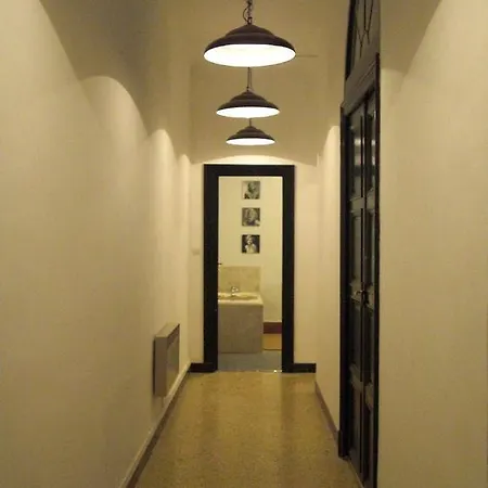 Apartament Chez Georges Carcassonne