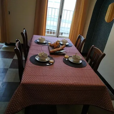 Apartament Chez Georges Carcassonne